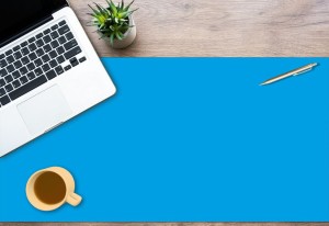 Podkładka antypoślizgowa ochronna na biurko niebieska