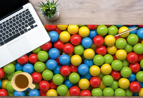 Podkładka ochronna antypoślizgowa na biurko kolorowe kulki