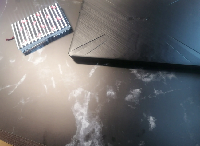mata biurko1.png
