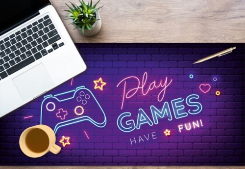 MATA ochronna na biurko z IKEA MALM dla gracza gamer playstation
