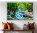 Obraz na płótnie canvas WODOSPAD W LESIE LAS