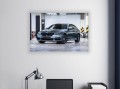 OBRAZ NA ŚCIANĘ SREBRNE METALICZNE BMW 520 XDRIVE