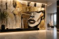 Fototapeta z portretem kobiety – złota abstrakcja, nowoczesny pop-art i zmysłowy portret w stylu Modern Glamour AMARA 
