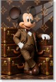 Obraz Myszka Miki – Mickey Suit Louis Vuitton Luxury Golden Trunk Premium
