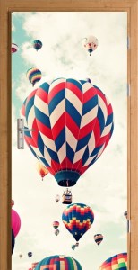 Naklejka na Drzwi Balony Chmury